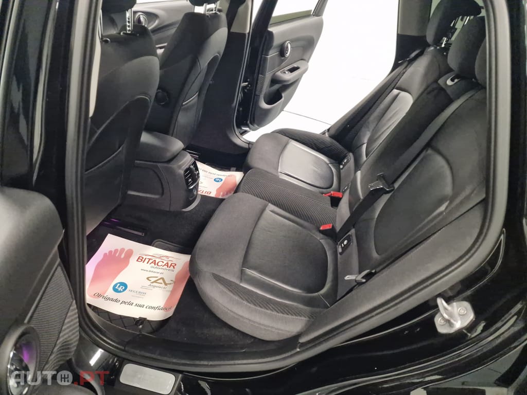 MINI Clubman One D JCW