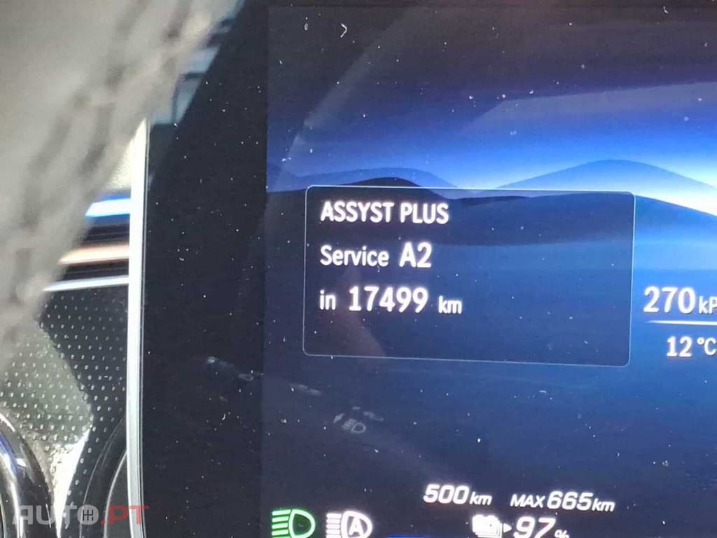 Mercedes-Benz EQE 350+ Electric Art