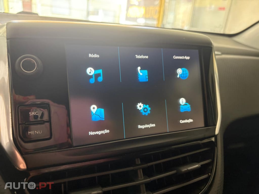 Peugeot 208 1.6 BlueHDi Style