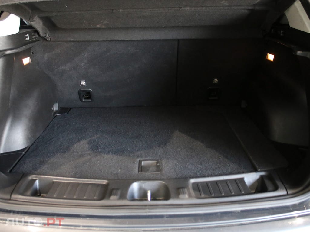 Jeep Compass 1.3 T4 4xe Auto S