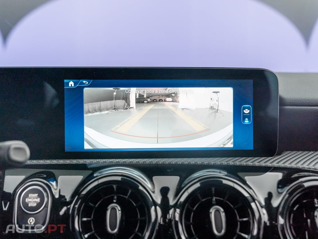 Mercedes-Benz A 200 d