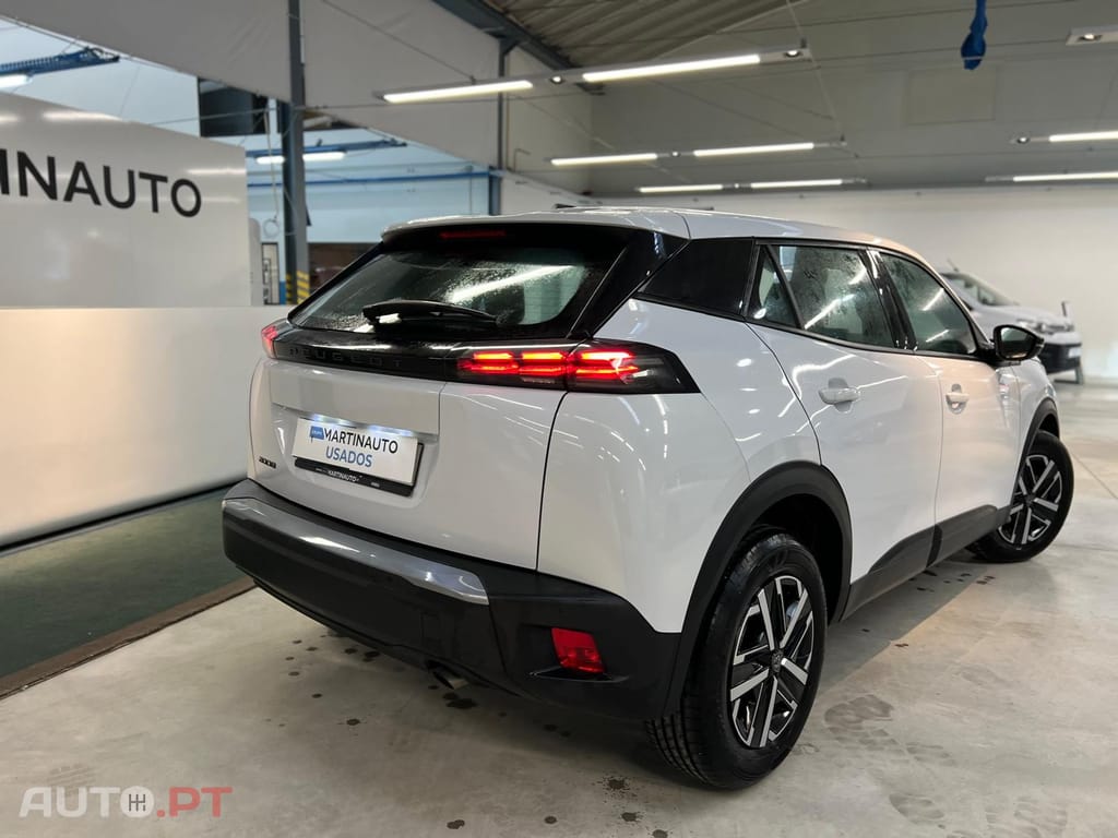 Peugeot 2008 1.2 PureTech Style