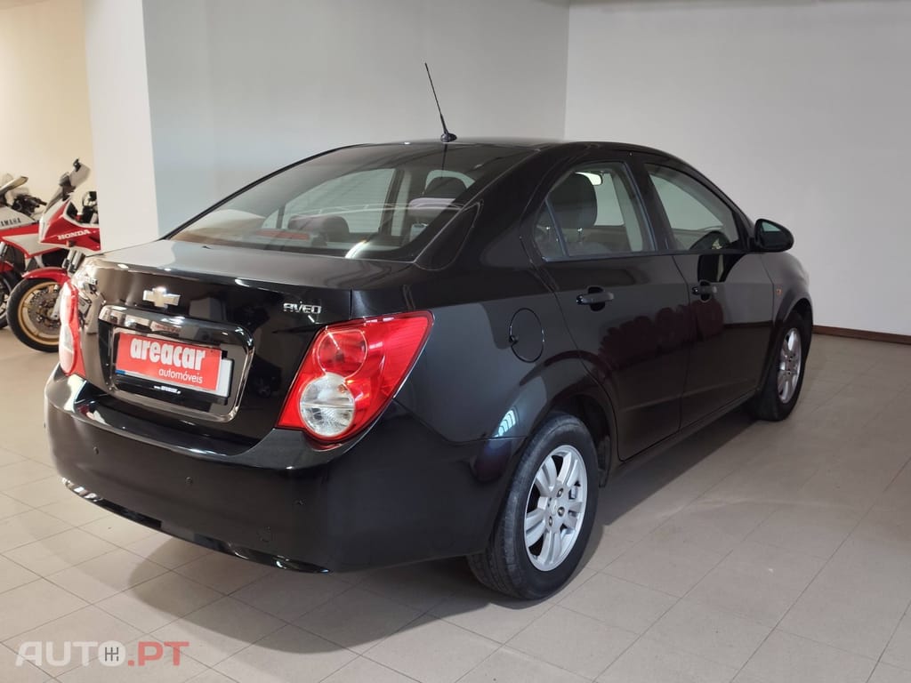 Chevrolet Aveo 1.2 LT