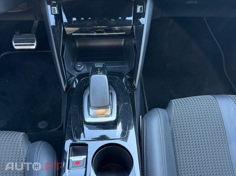 Peugeot E-208 50 kWh GT Line