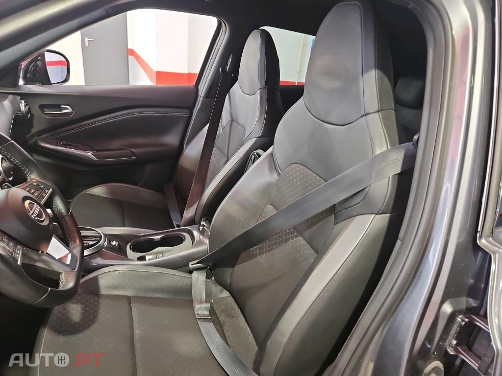 Nissan Juke 1.0 DIG-T N-Connecta DCT