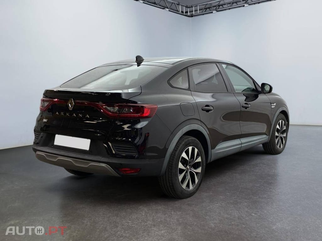 Renault Arkana E-Tech Evolution