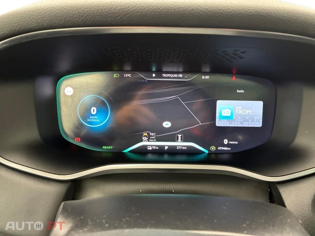 MG Marvel R EV Luxury 2WD