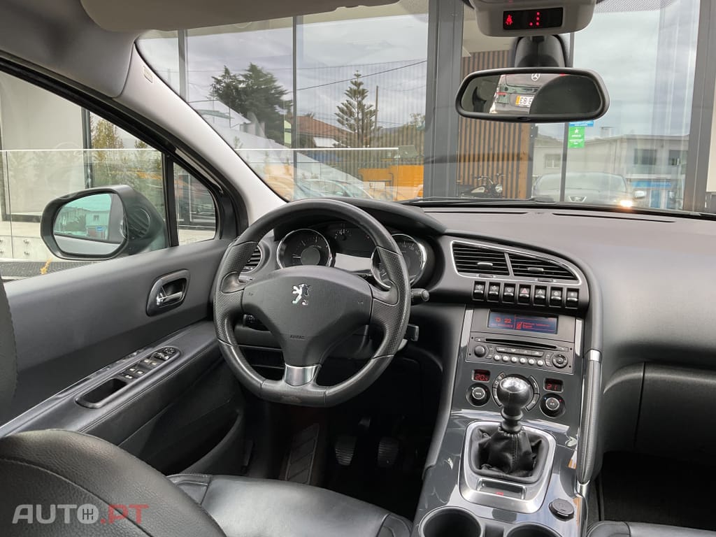 Peugeot 3008 1.6 HDi Premium