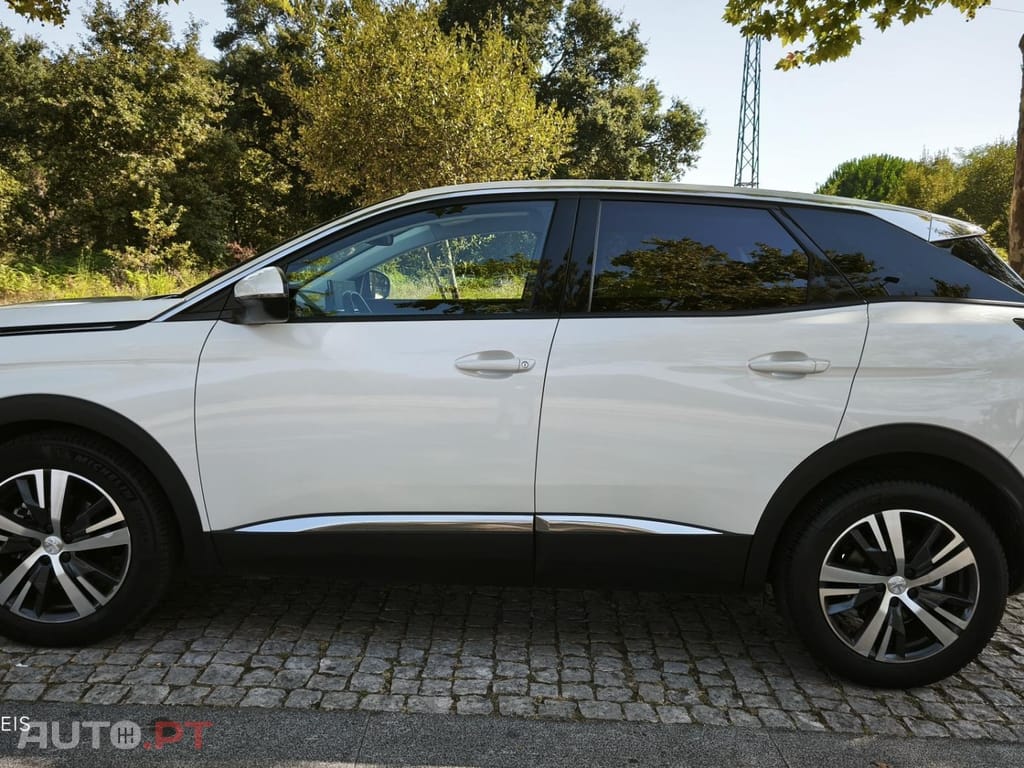 Peugeot 3008 1.5 BlueHDi Allure Pack EAT8