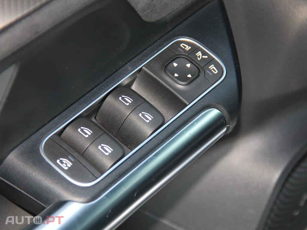 Mercedes-Benz EQA 250 AMG Line