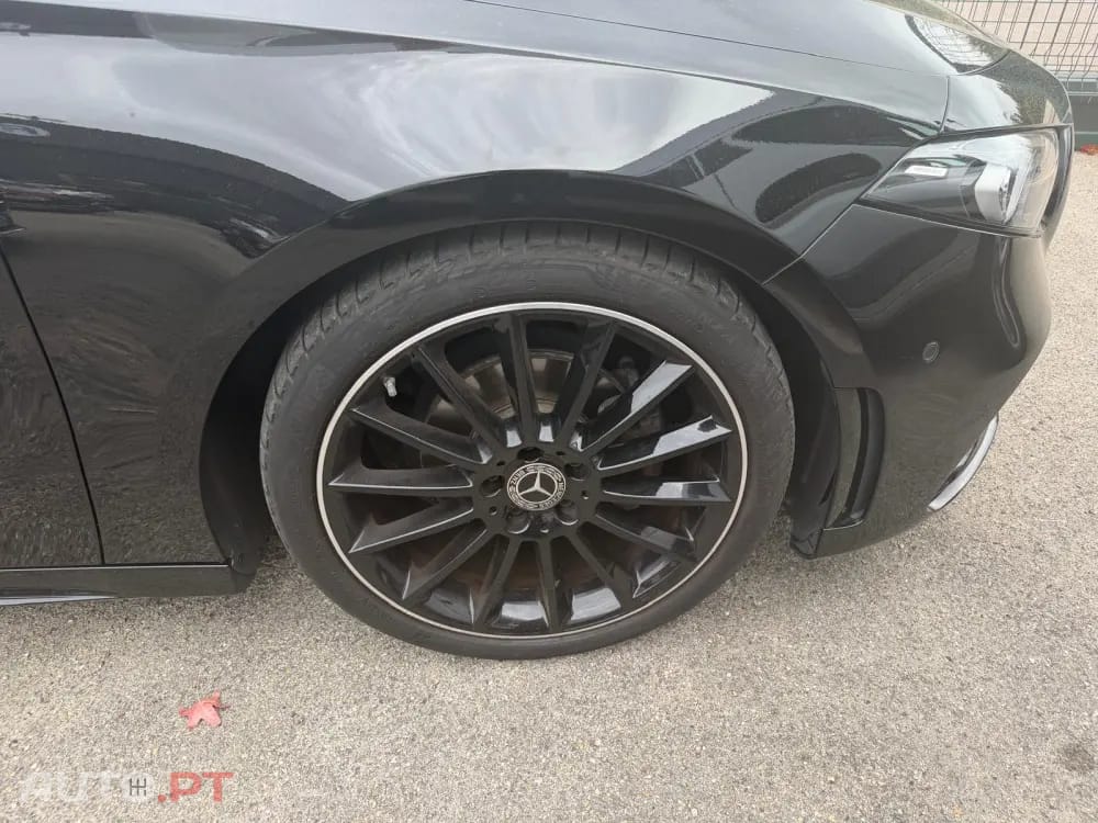 Mercedes-Benz A 180 AMG Line