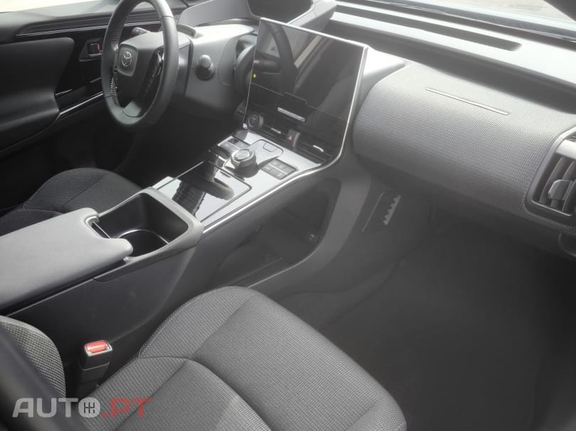 Toyota bZ4X 71,4 kWh Exclusive