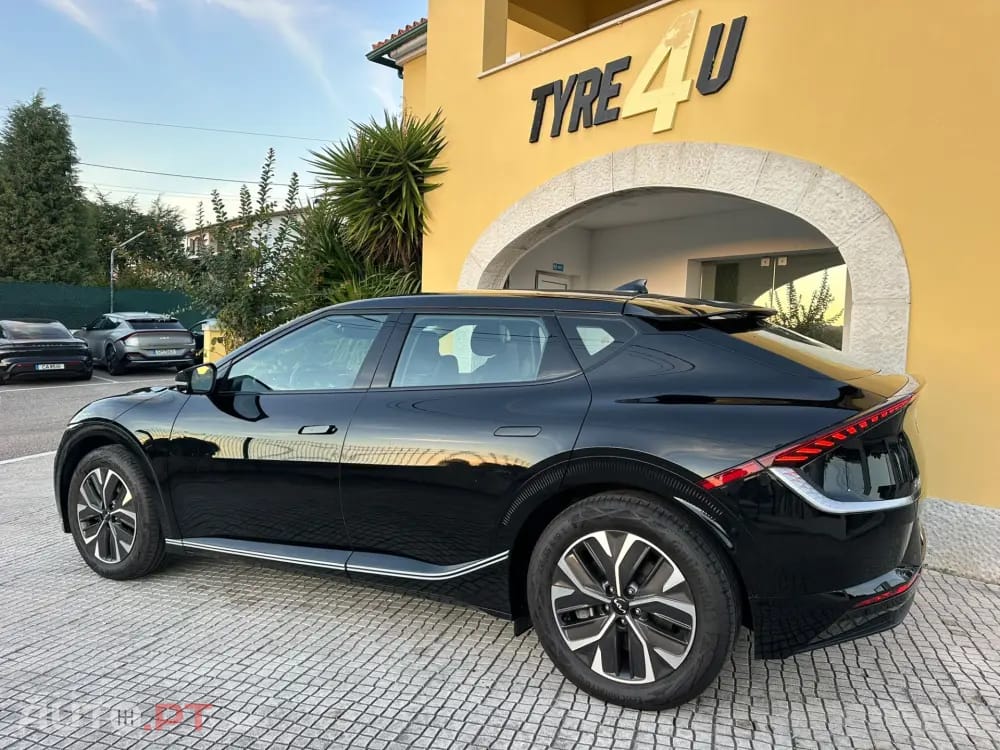 Kia EV6 84 kWh Tech
