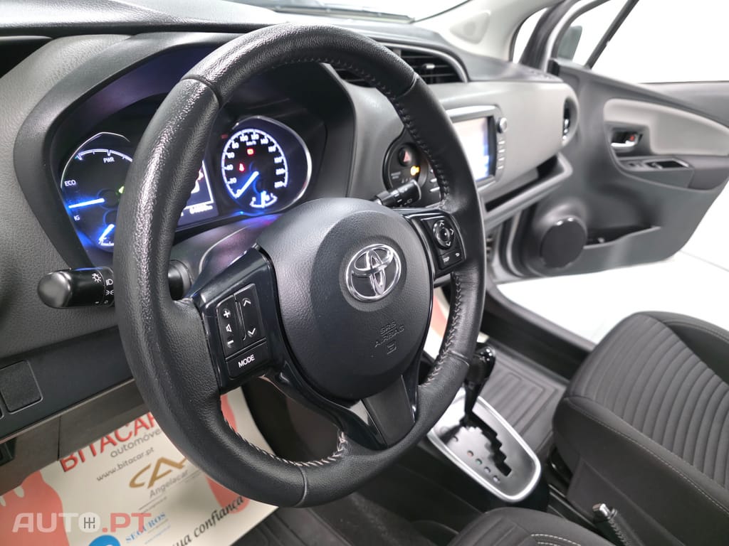 Toyota Yaris HSD Comfort+P.Style