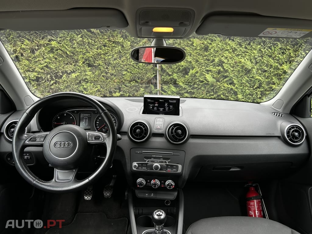 Audi A1 1.4 TDI - Navi Klima