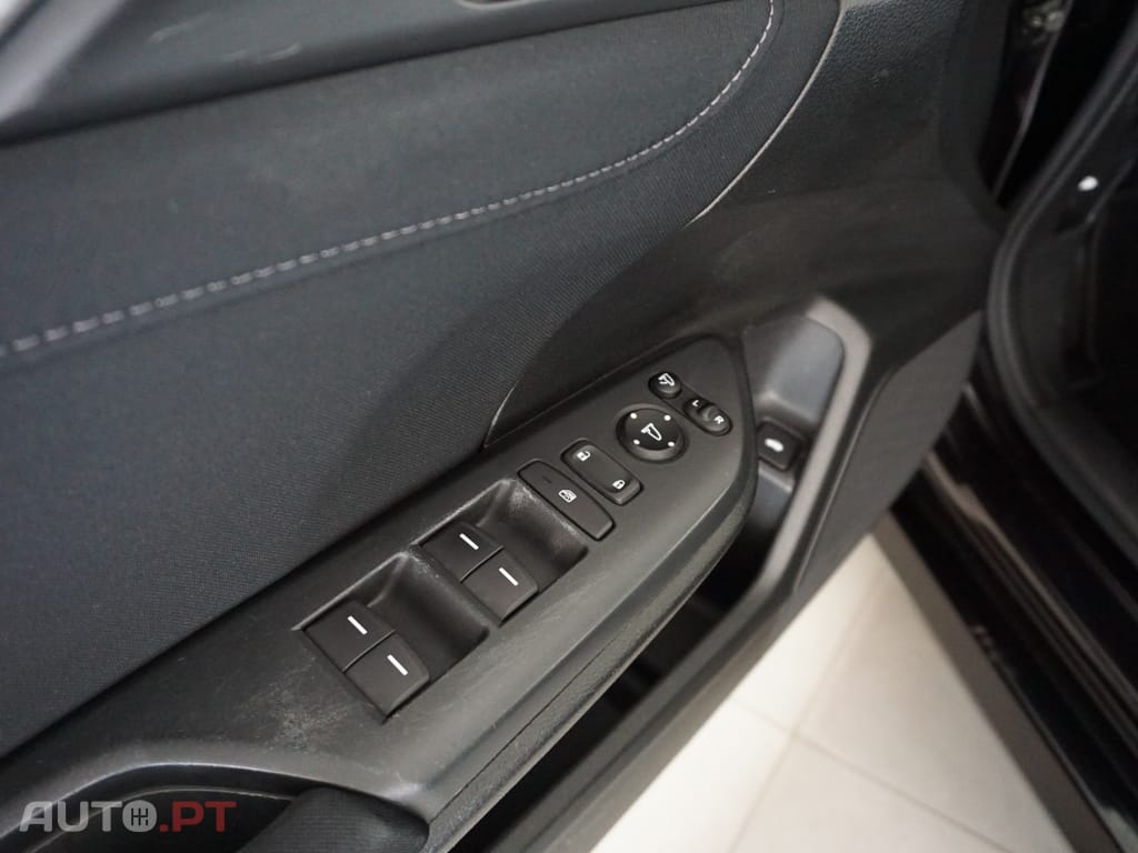 Honda Civic 1.6 i-DTEC Elegance Navi