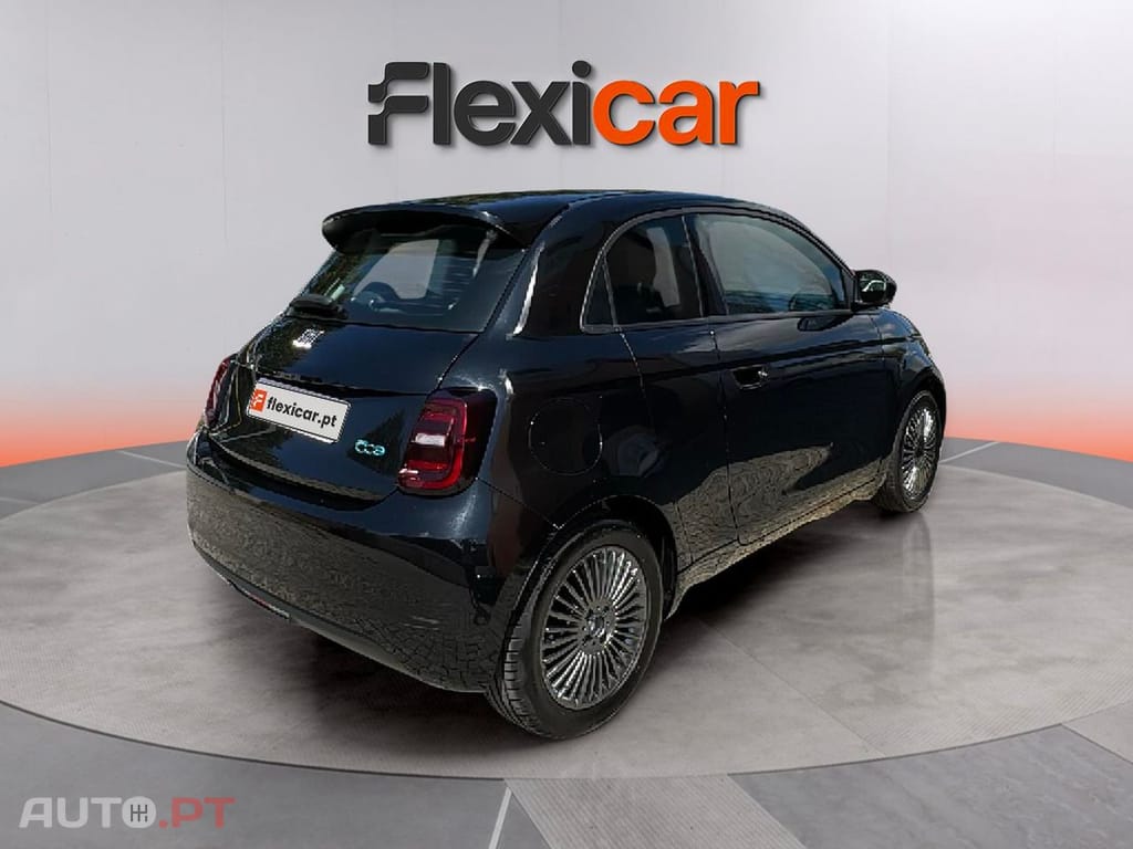 Fiat 500e Icon Plus 42 KWh
