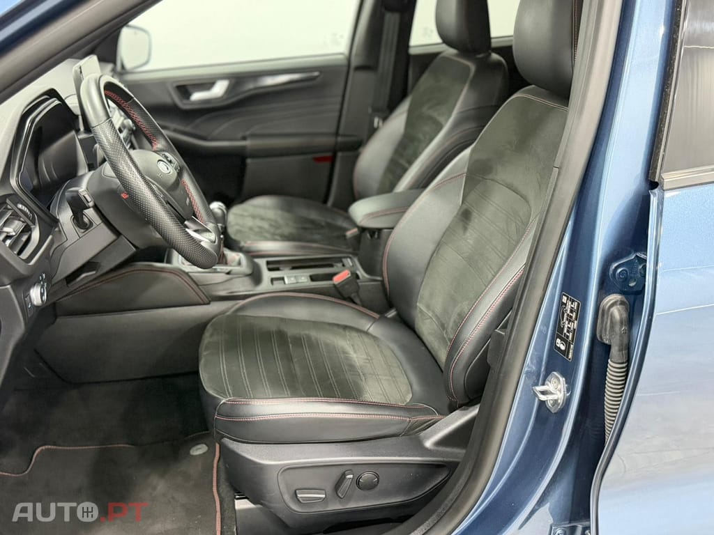 Ford Kuga 1.5 EcoBoost ST-Line X