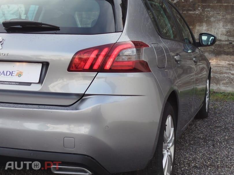 Peugeot 308 PureTech 110 Stop & Start Allure