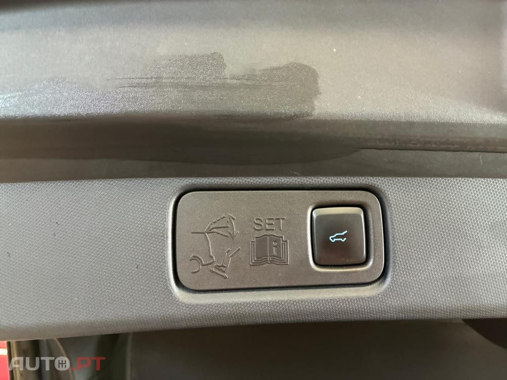 Ford Mustang Mach-E Standard Range