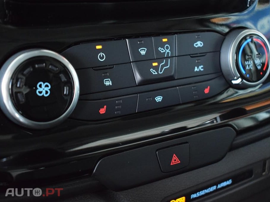 Ford Transit Custom Outro