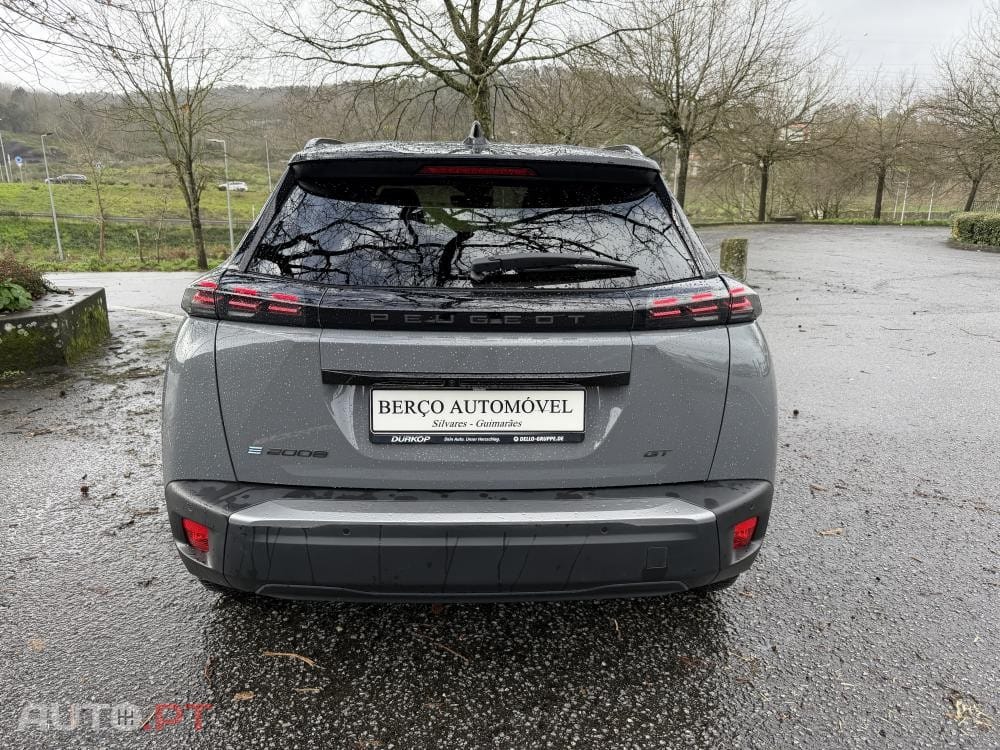 Peugeot E-2008 54 kWh GT