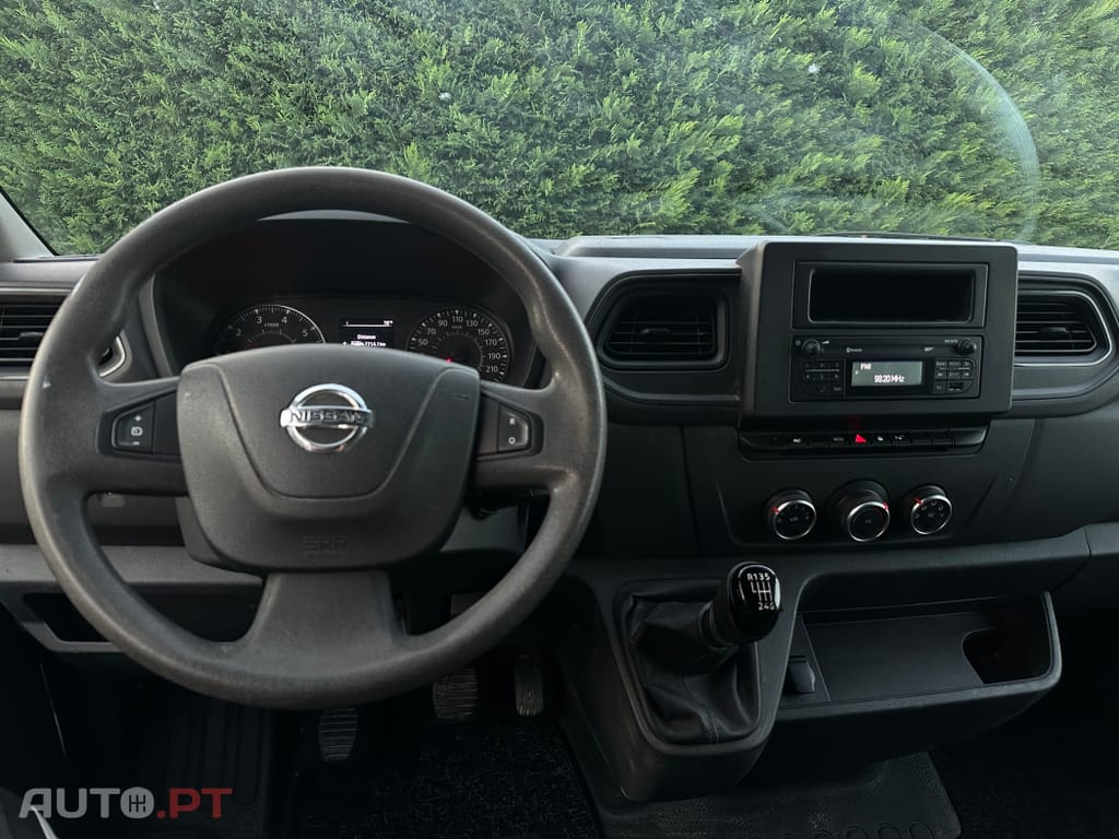 Nissan NV400 NV 400