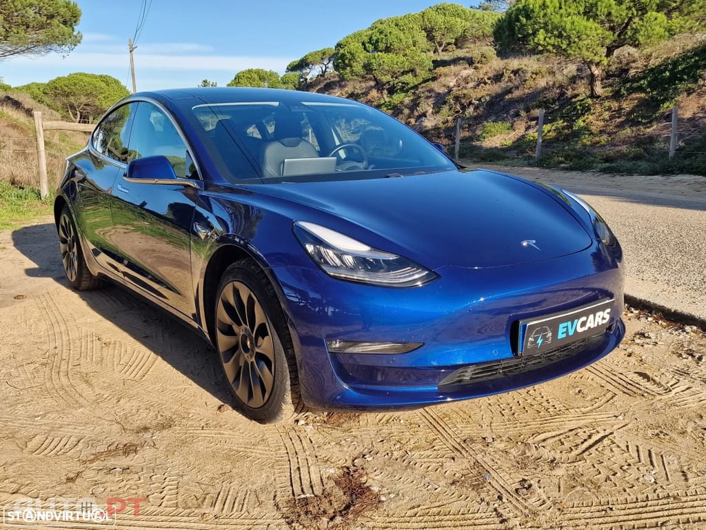 Tesla Model 3 AWD Dual Motor Performance