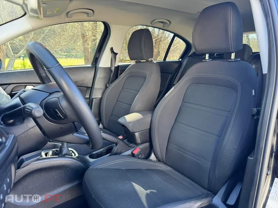 Fiat Tipo 1.3 M-Jet Lounge