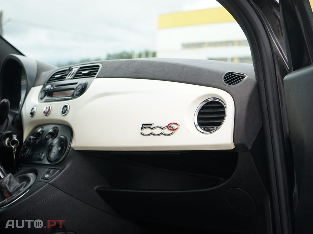 Fiat 500C 1.2 by Gucci