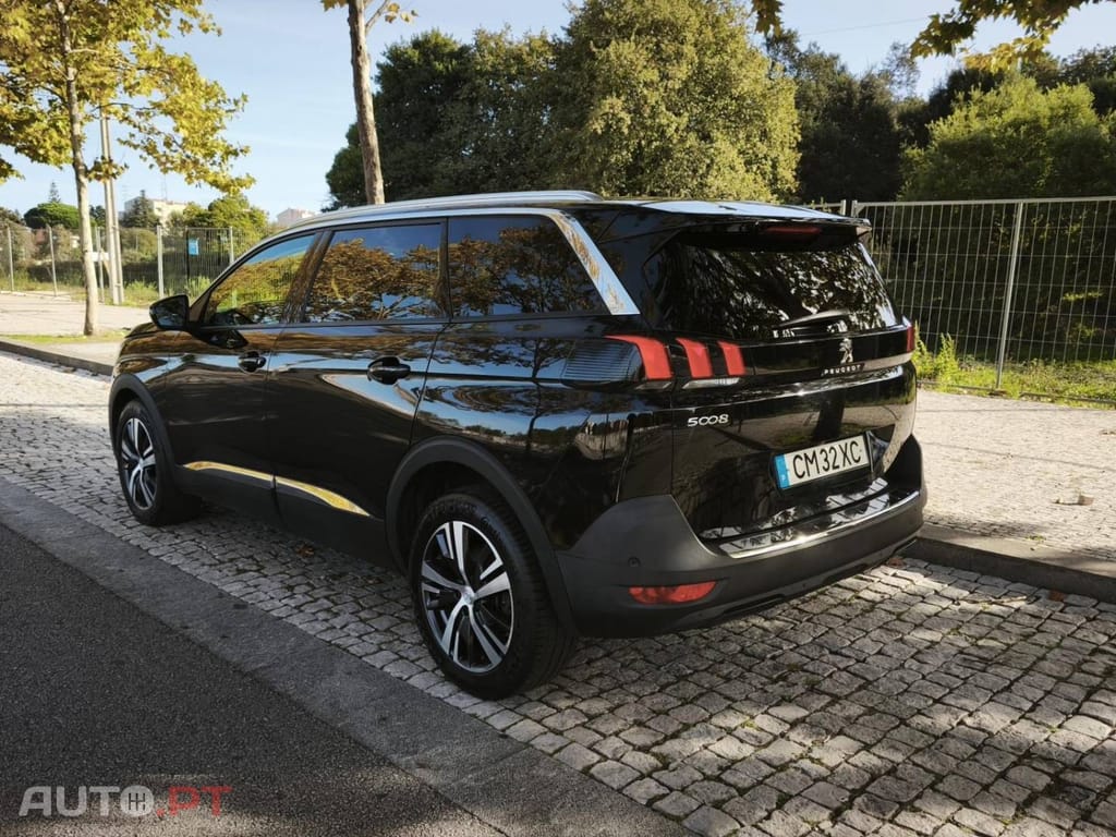 Peugeot 5008 1.5 BlueHDi Allure Pack EAT8