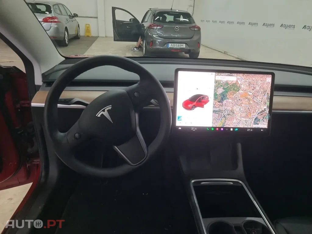 Tesla Model 3 Long-Range Dual Motor AWD