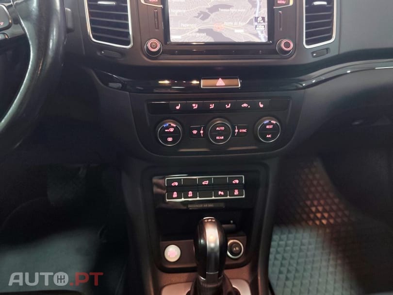 Volkswagen Sharan 2.0 TDI DSG (BlueMotion ) Highline