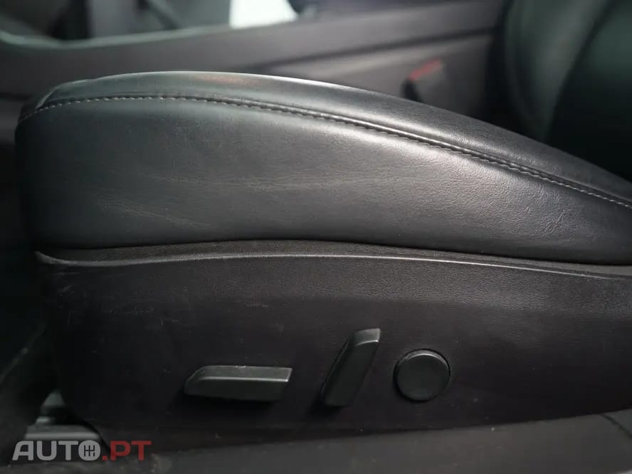 Tesla Model 3 Long Range AWD Dual Motor