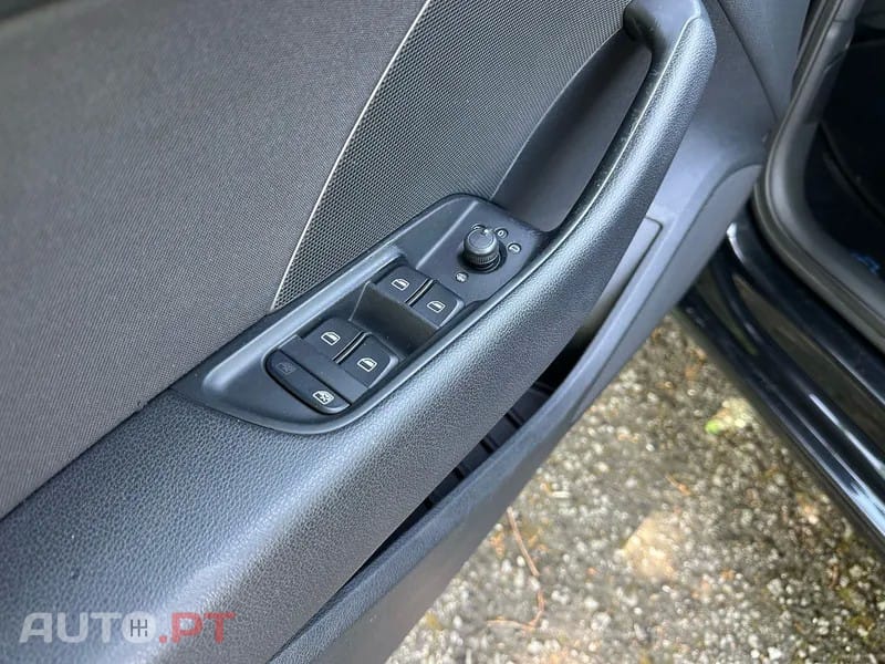 Audi A3 Sportback 1.6 TDi Business Line Attraction S tronic