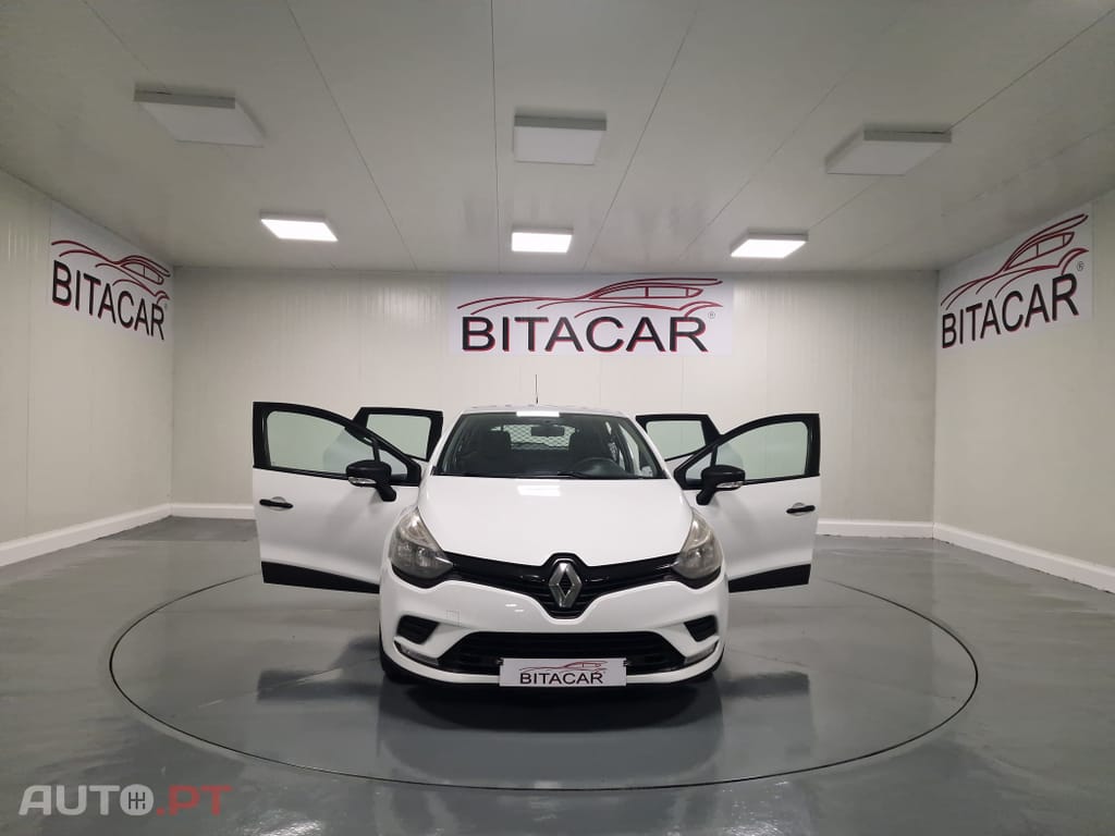 Renault Clio SOCIETE 1.5 DCI ZEN IVA DEDUTÍVEL