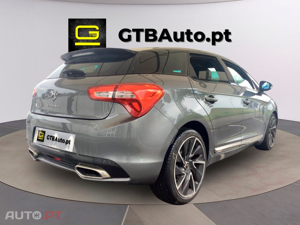 Citroen DS5 2.0 HDi Hybrid4 SportChic