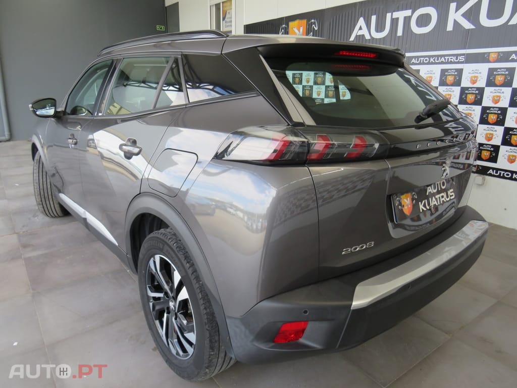 Peugeot 2008 1.5 BlueHDi Allure