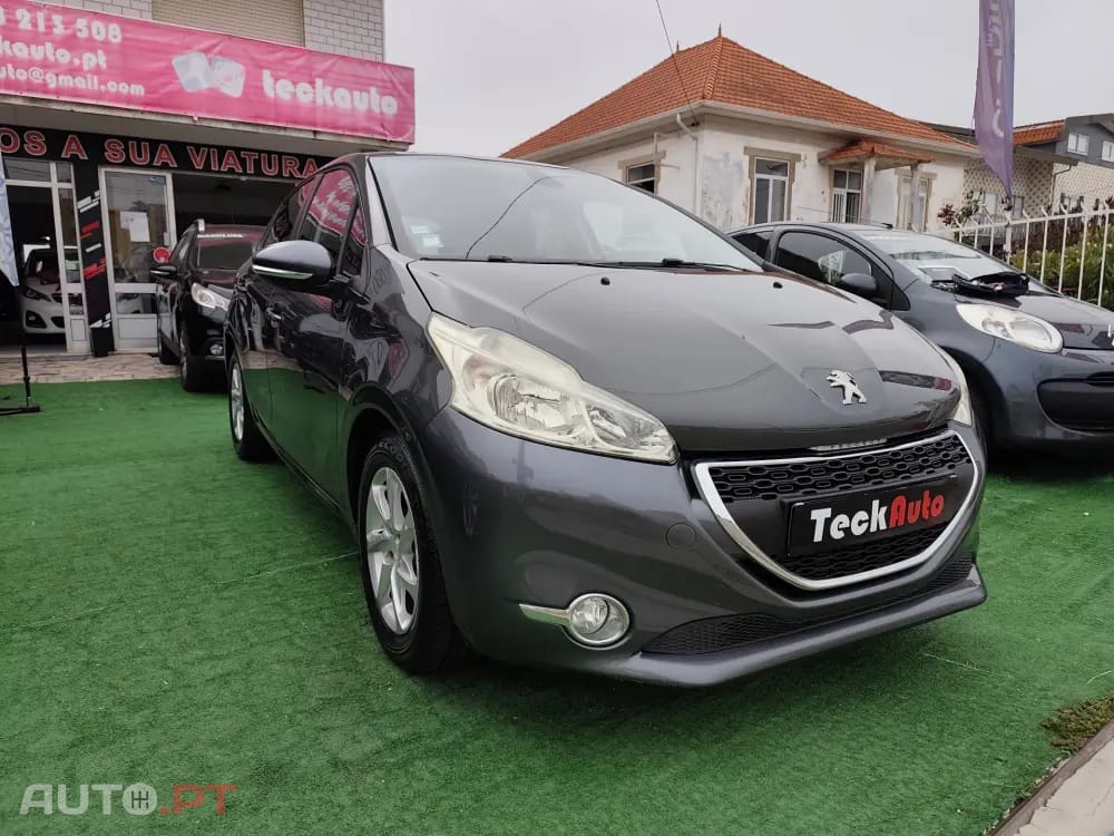Peugeot 208 1.2 PureTech Active