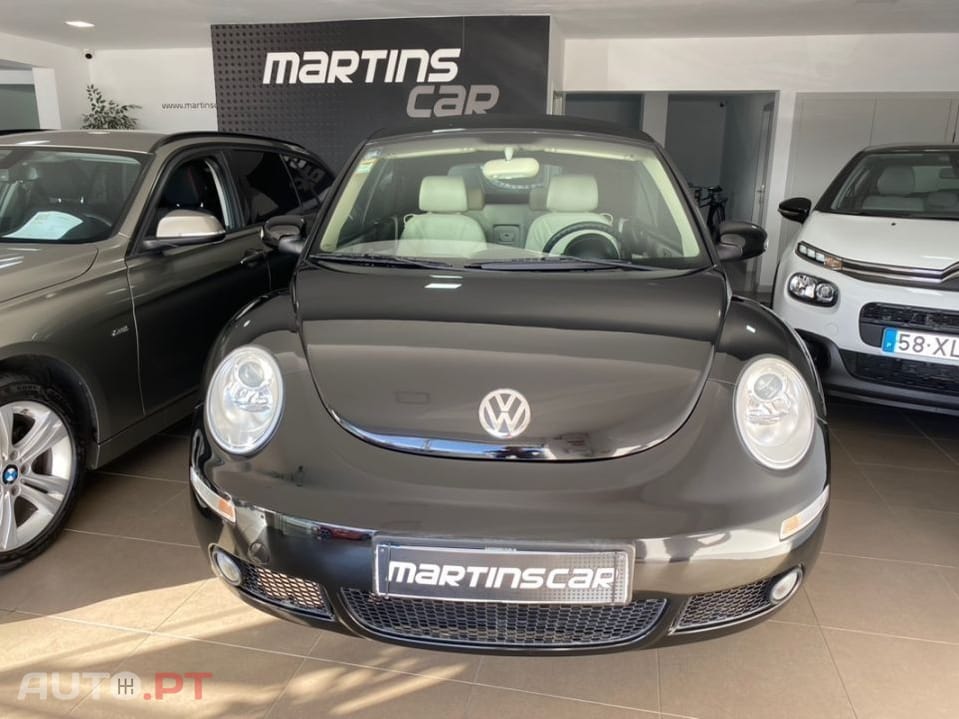 Volkswagen New Beetle Cabriolet 1.4 Top Couro