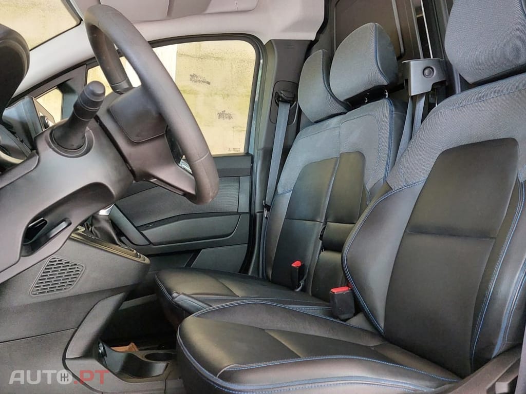 Nissan Townstar EV 45KWH 3L