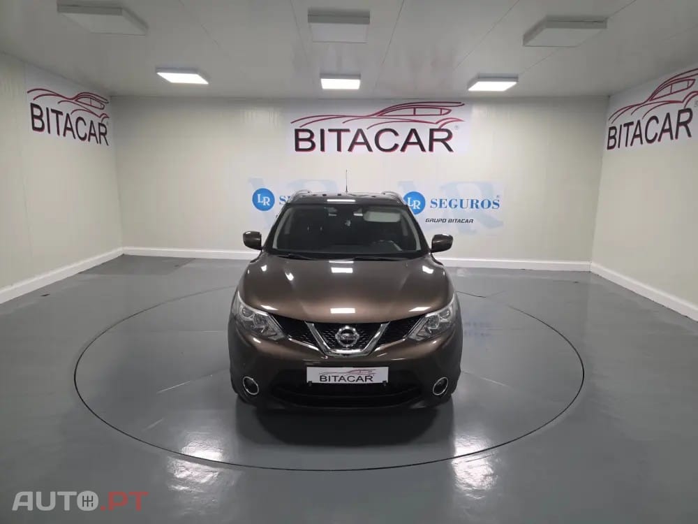 Nissan Qashqai 1.5 dCi N-Connecta Led