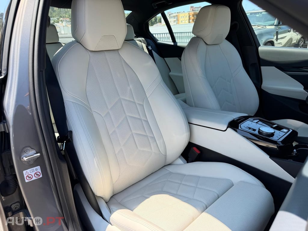 BMW 530 e Pack Desportivo M Pro