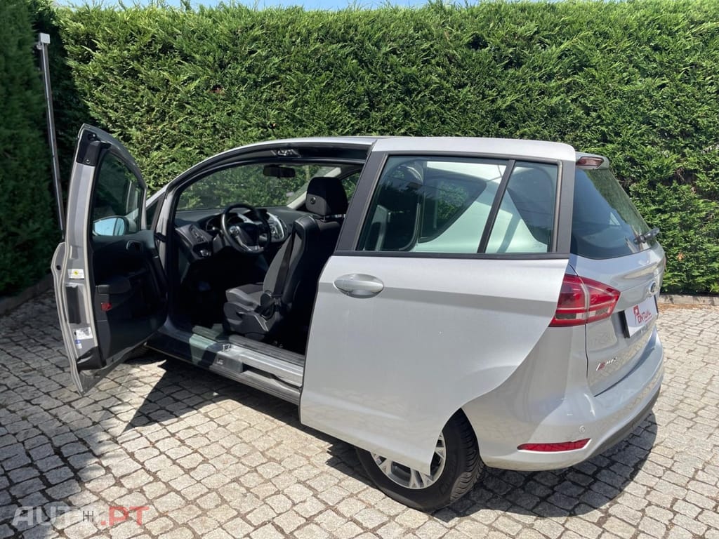 Ford B-Max 1.0 EcoBoost Titanium