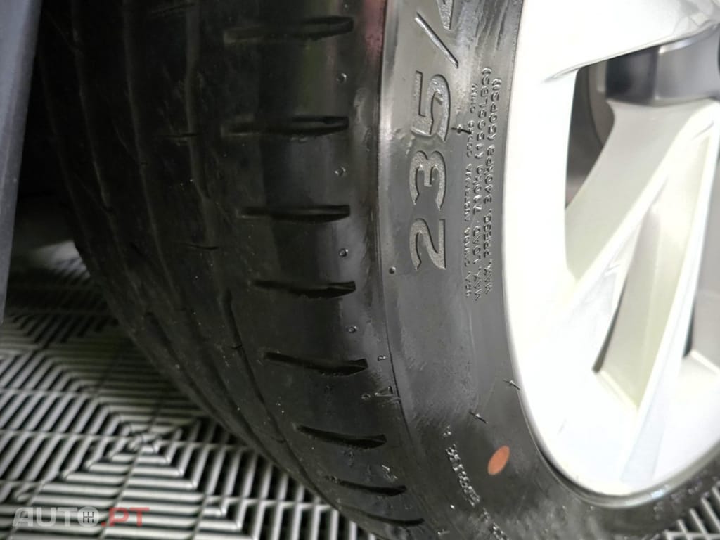 Tesla Model 3 Long Range Tração Integral