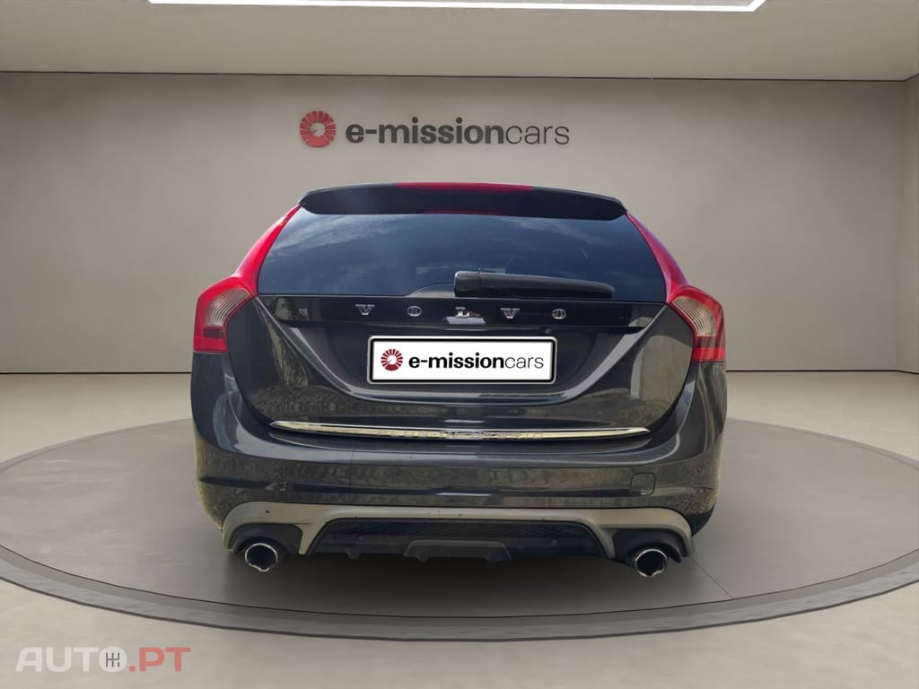 Volvo V60 D6 Twin Engine Geartronic RDesign