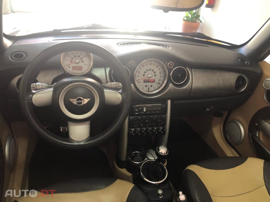 MINI Cabrio Cooper S