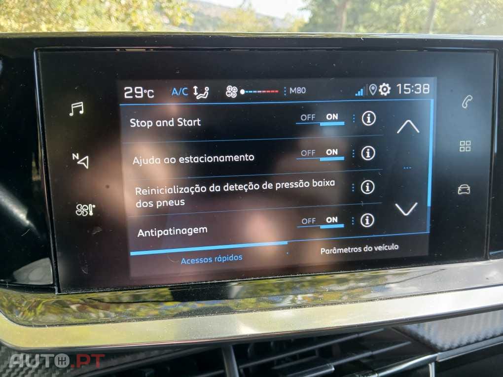 Peugeot 2008 1.2 102 CV ACTIVE