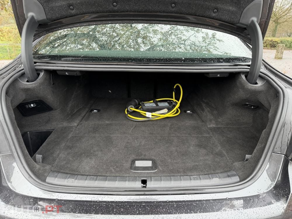 BMW 530 e Pack Desportivo M