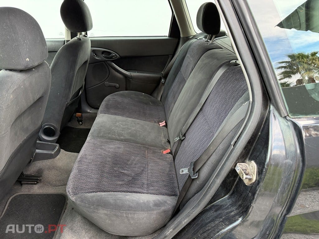 Ford Focus SW 1.6 Ambiente